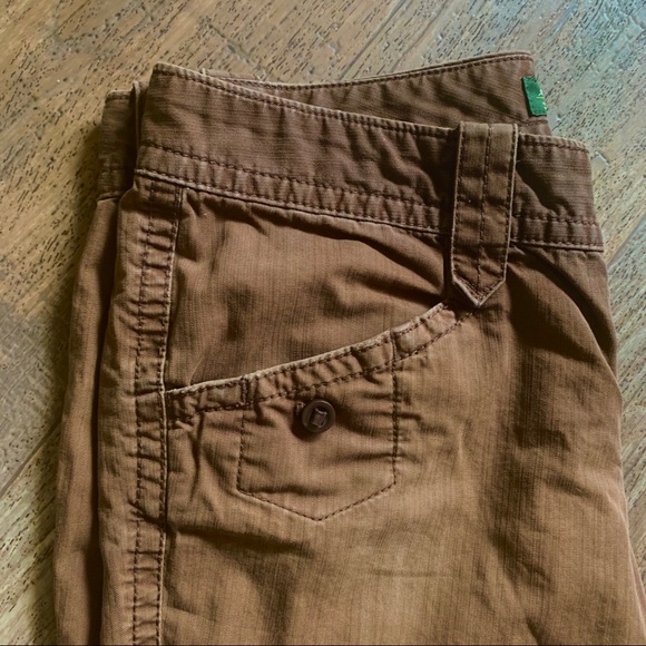 Eddie Bauer Brown Long Cargo Shorts/ Pants - Picture 4 of 6